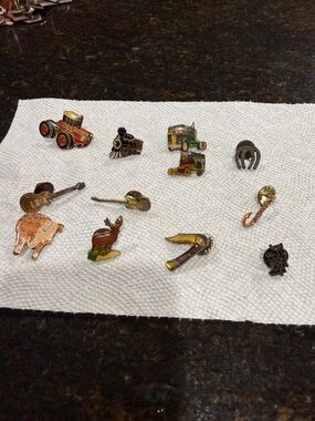 Assorted Enamel Pin Set - Multicolor